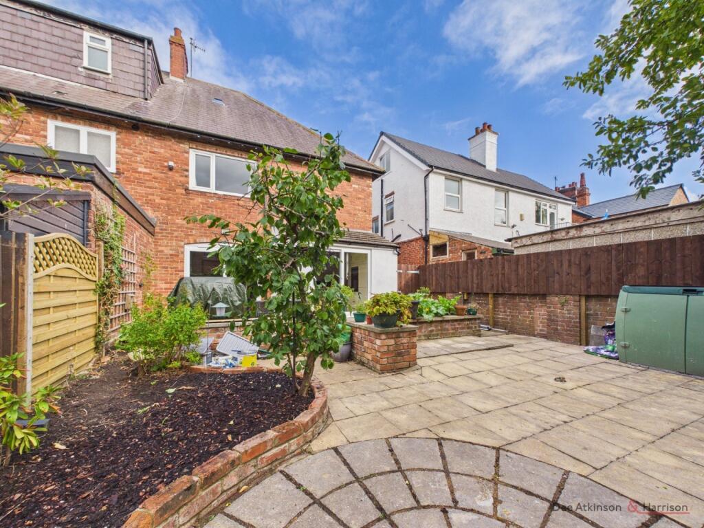 House in Bridlington, East Riding of Yorkshire - View 4