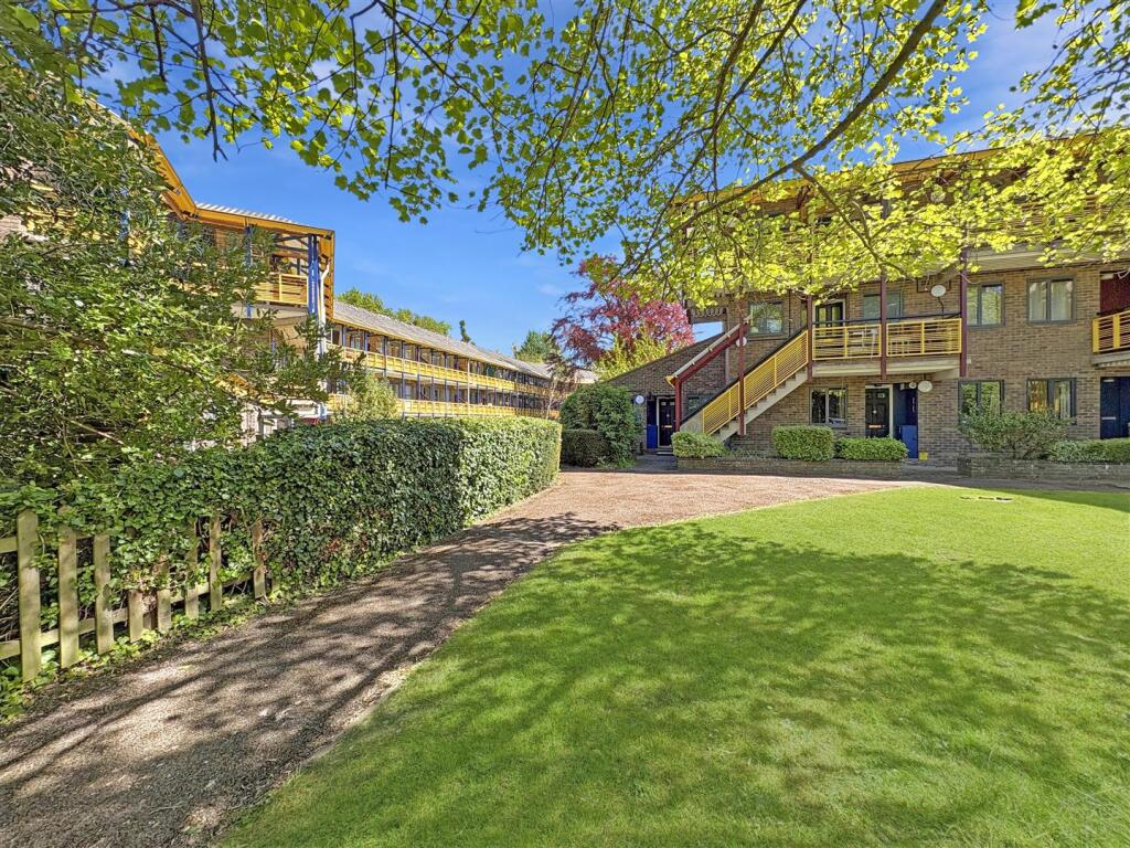 Main image of property: Queensway, Trumpington, CB2