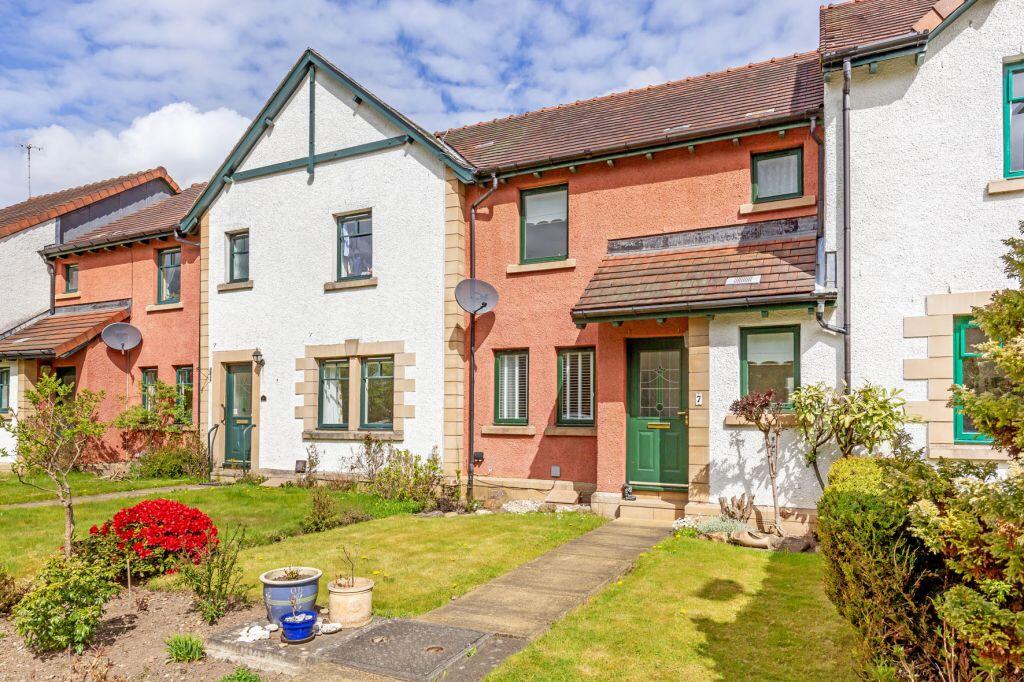 3-bed terraced on 7 Lower Valleyfield View, Penicuik, EH26 8NT, £239,000