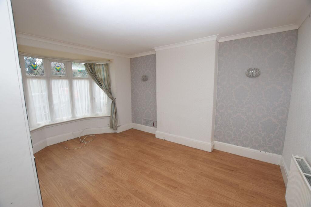 Apartment in Brixham, Torbay - View 2