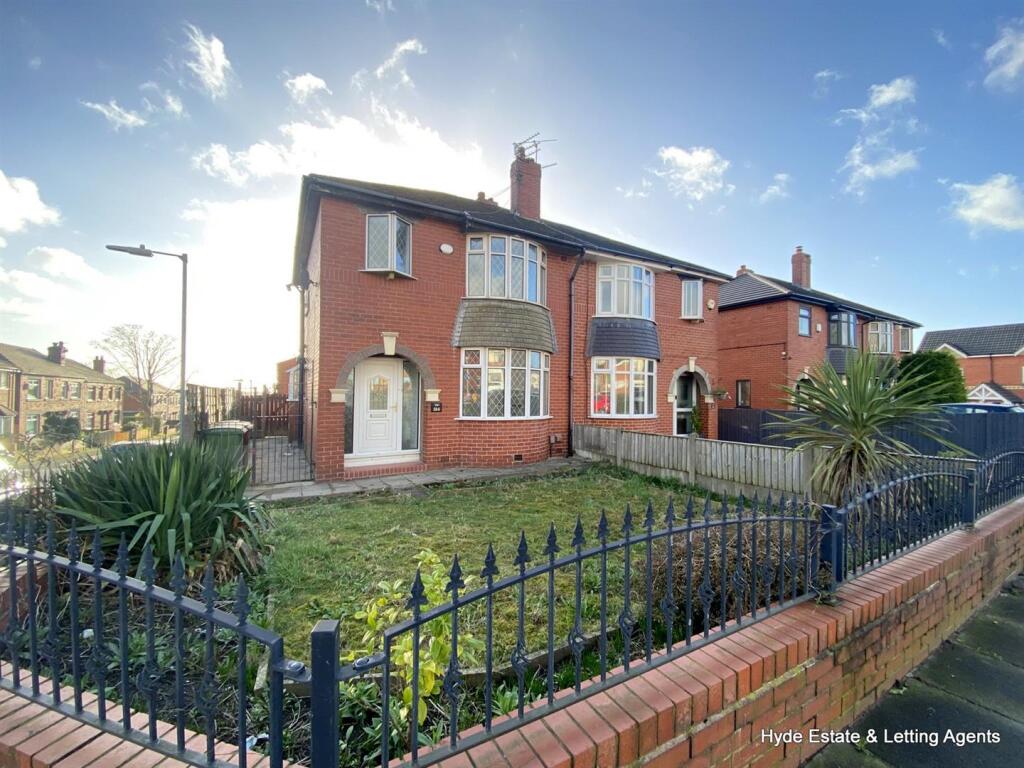Main image of property: Chorley New Road, Horwich, Bolton, BL6 6ES