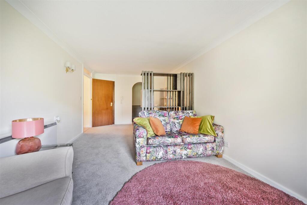 Apartment in Wrington, North Somerset - View 5