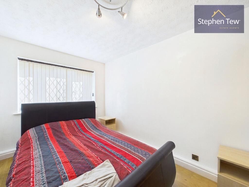 Apartment in Blackpool, Great Marton - View 3