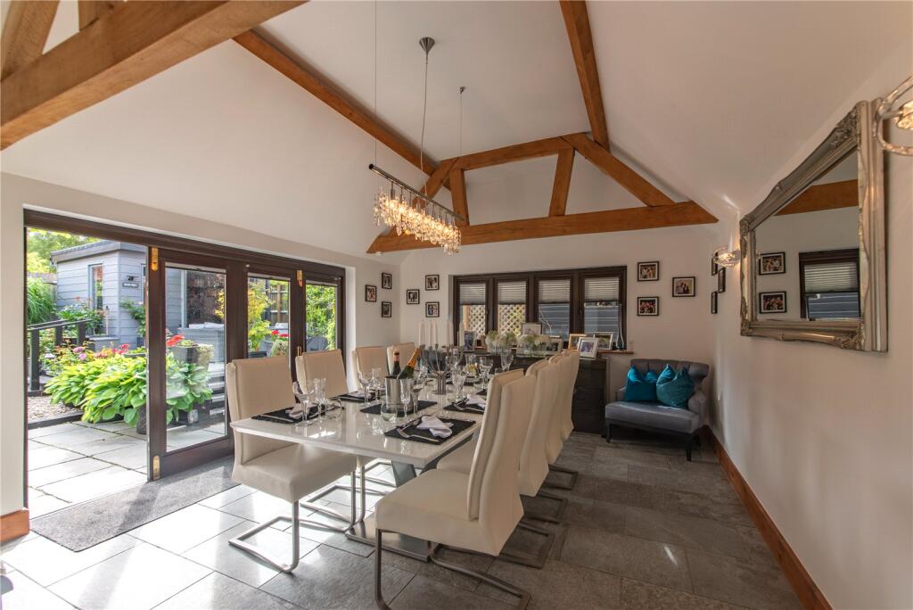 Skinners Green, Enborne, Newbury, Berkshire, RG14 - View 2