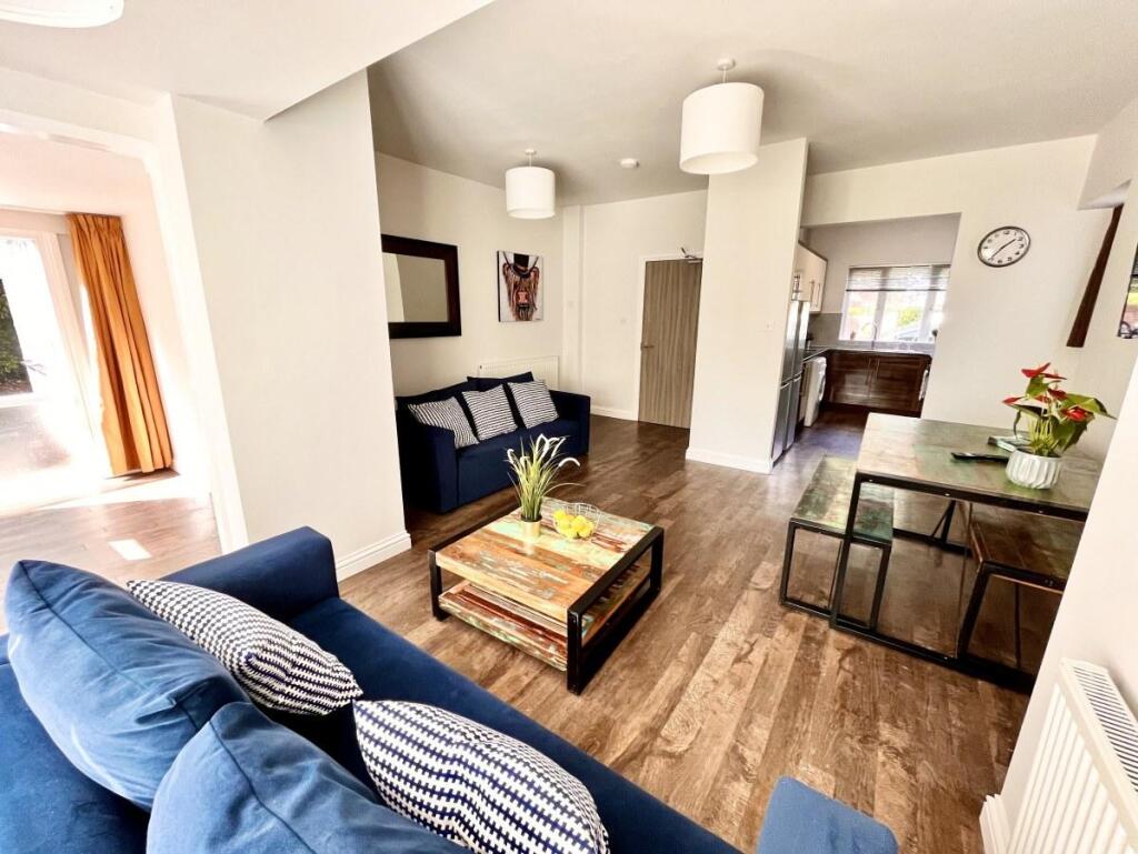 Main image of property: Ashby Road, Loughborough