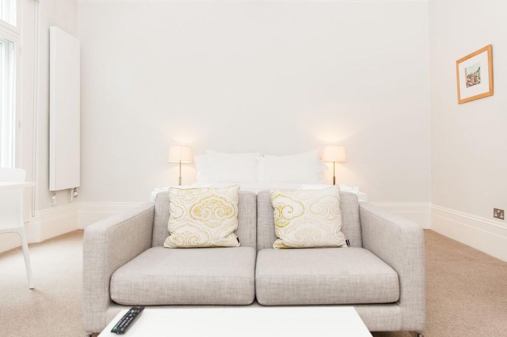 1 bedroom serviced apartment for rent