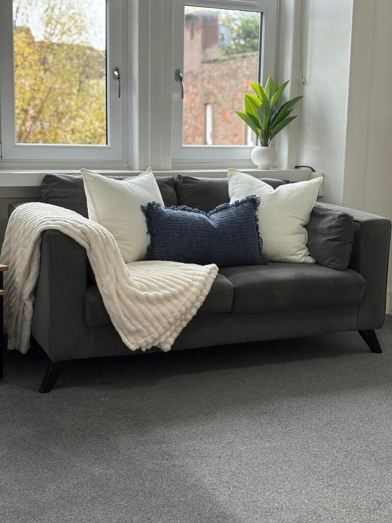 Apartment in Edinburgh - More