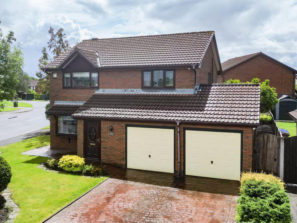 Main image of property: Creaton Way, Manchester