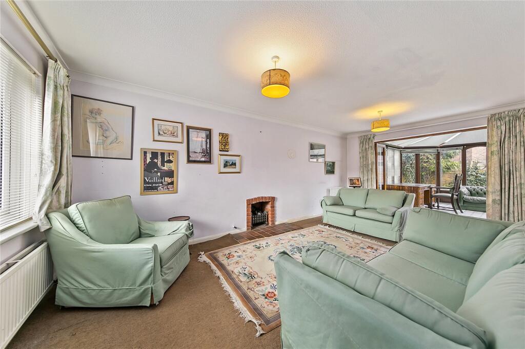 House in Twickenham - View 2