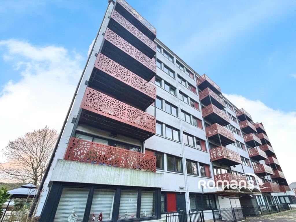 Main image of property: London Road, High Wycombe, Buckinghamshire, HP11