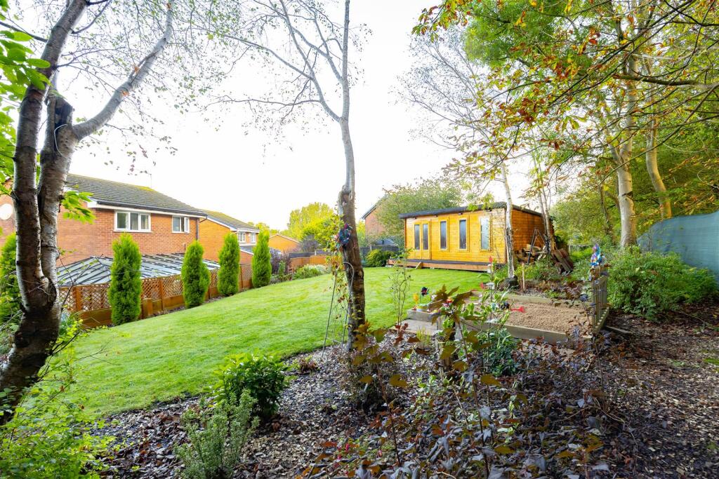 House in Preston - View 4