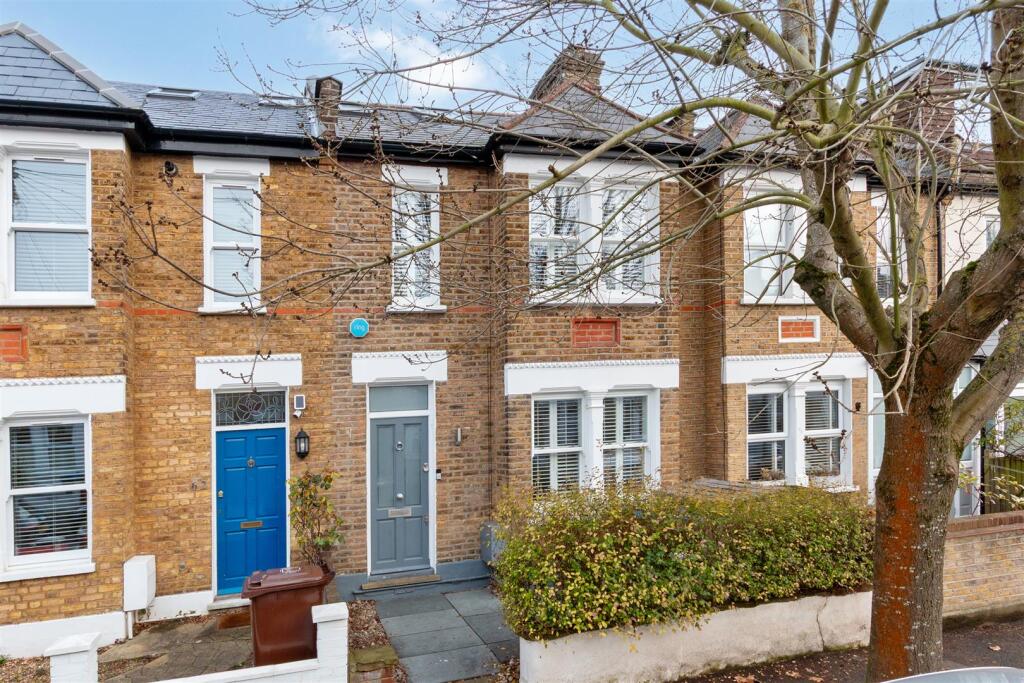 Main image of property: Bronson Road, Raynes Park