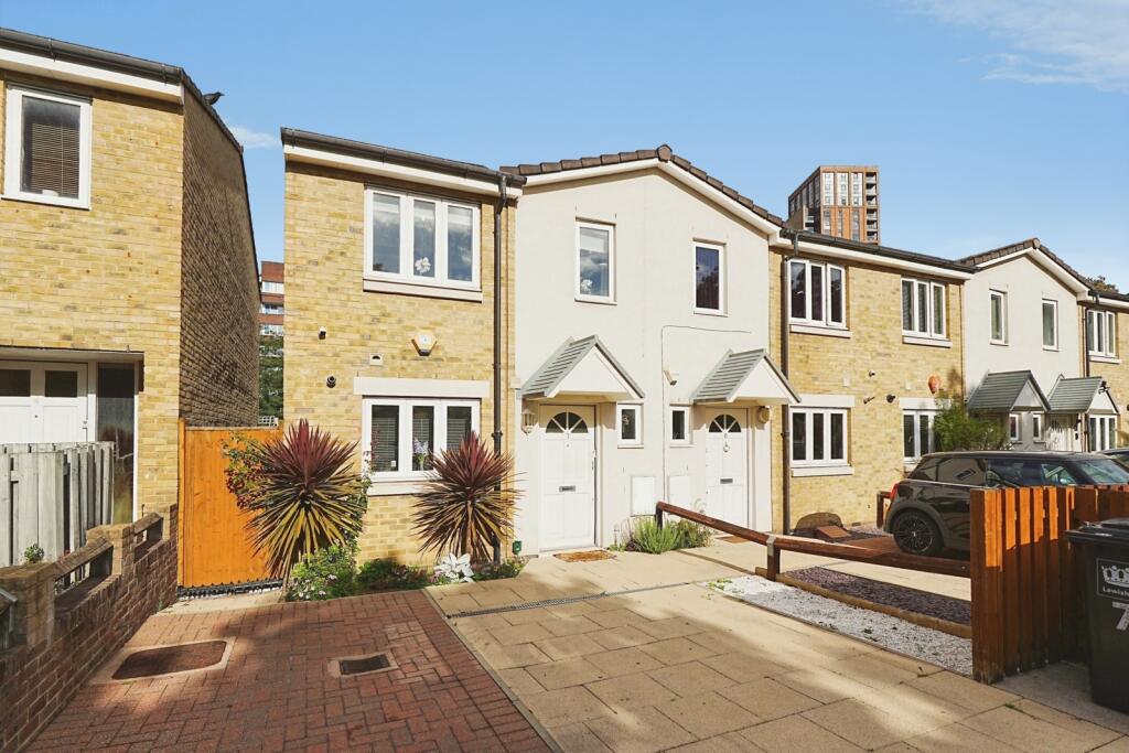Main image of property: Clayton Drive, London, SE8