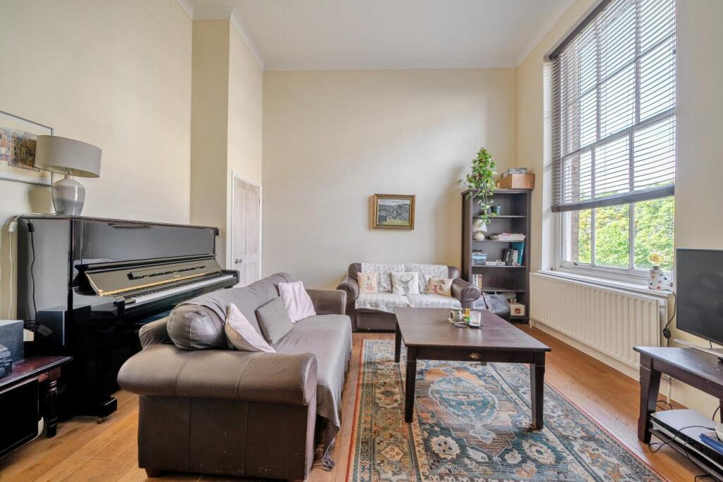 Apartment in London - View 5
