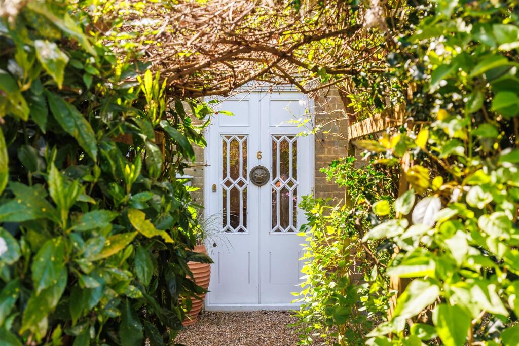 Main image of property: IMMACULATE TERRACED PERIOD COTTAGE - Osborne Cottage, East Cowes
