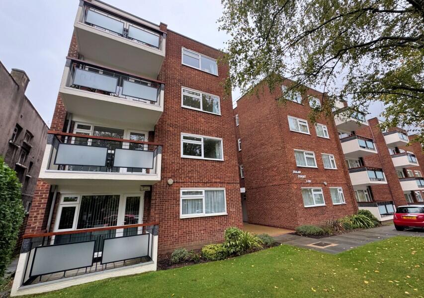 Main image of property: ETCHINGHAM PARK ROAD, FINCHLEY, N3