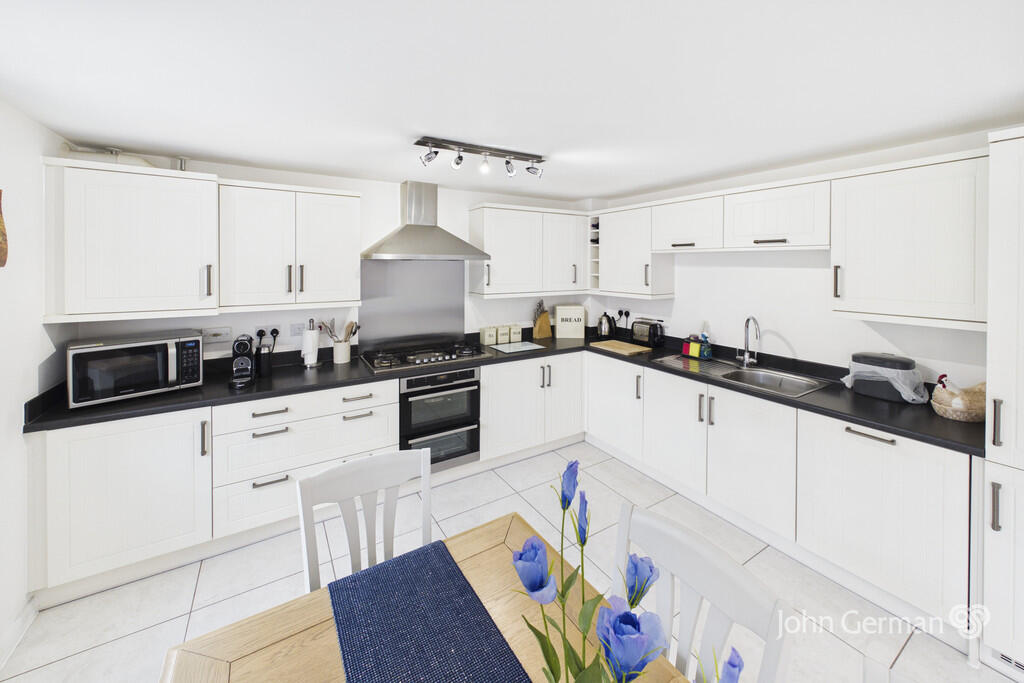 House in Derby - View 5