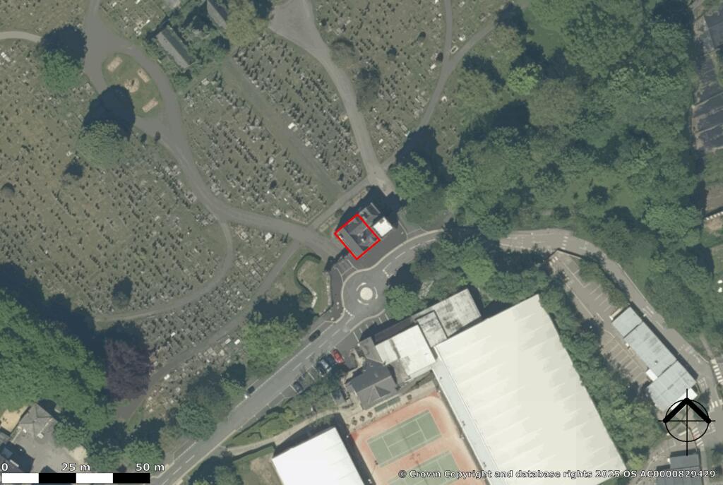 Edgerton Cemetery Lodge , Cemetery Road, Edgerton, Huddersfield, West Yorkshire HD1 5NF photo 5