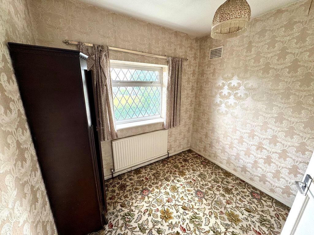 House in Walsall, West Midlands - View 5