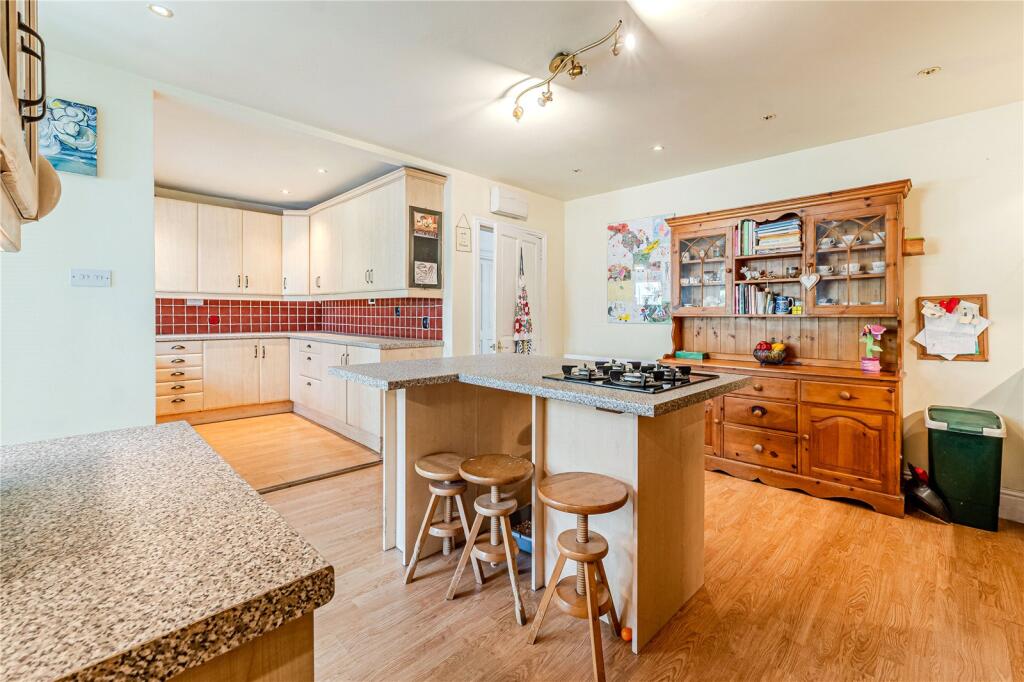 Additional image 18 of Station Road, Esholt, Shipley