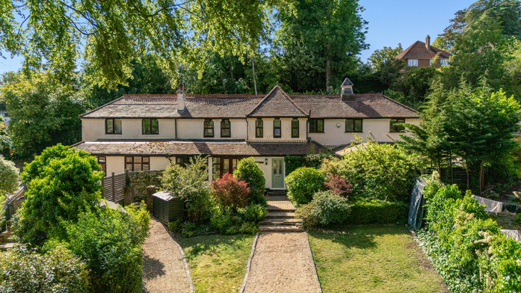 Main image of property: Park Road, Kenley, CR8