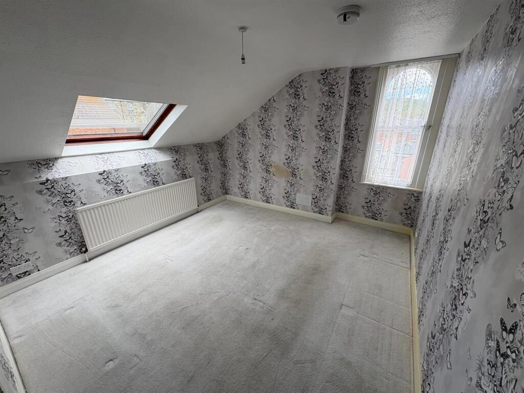 Apartment in Scarborough, North Yorkshire - View 4