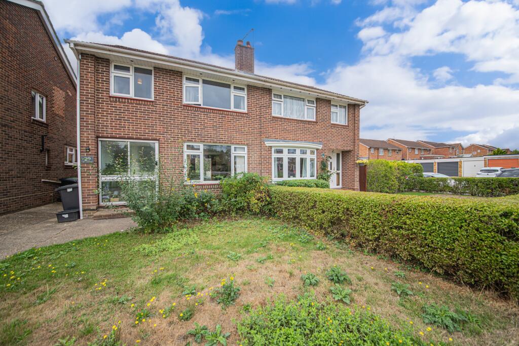 Main image of property: Eastleigh Road, Fair Oak, Eastleigh