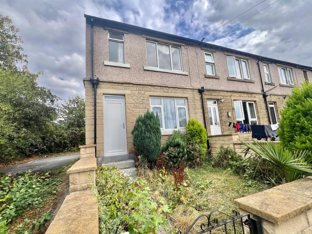 House in Huddersfield, Lepton, Kirkburton - View 4