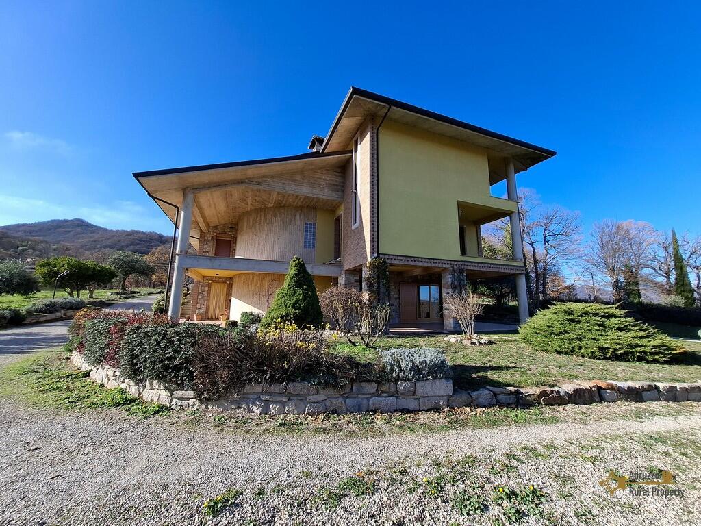 Main image of property: Trivento, Campobasso, Molise