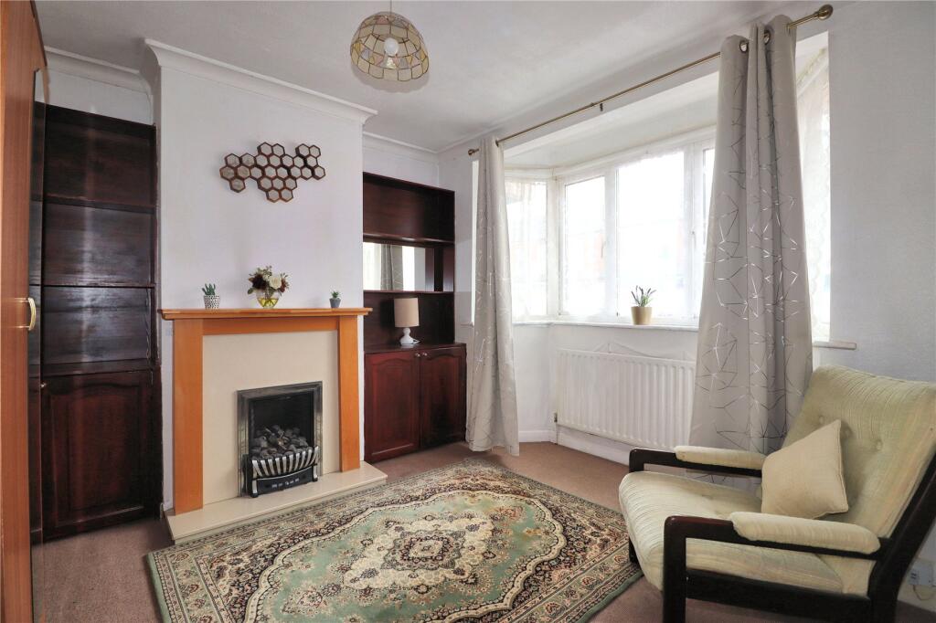 House in Guildford - View 2