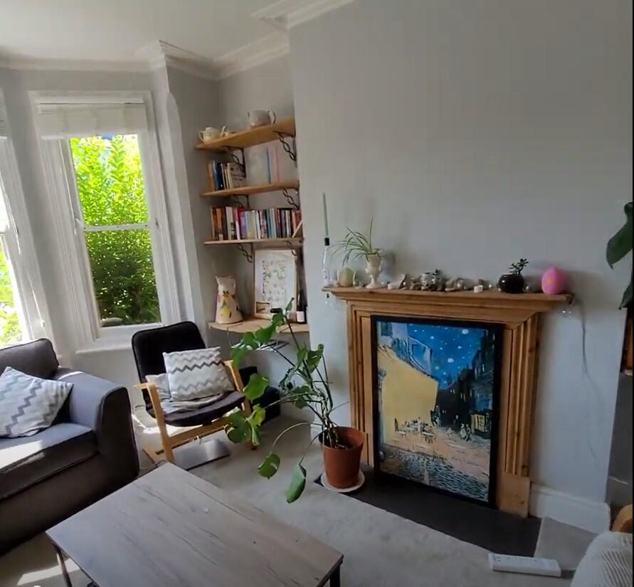 Main image of property: Warwick Street, Oxford, Oxfordshire, OX4