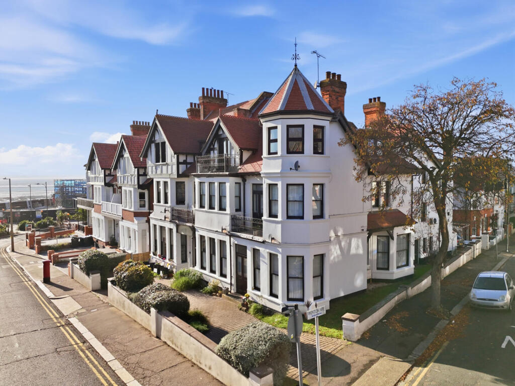Main image of property: Westcliff Avenue, Westcliff-On-Sea