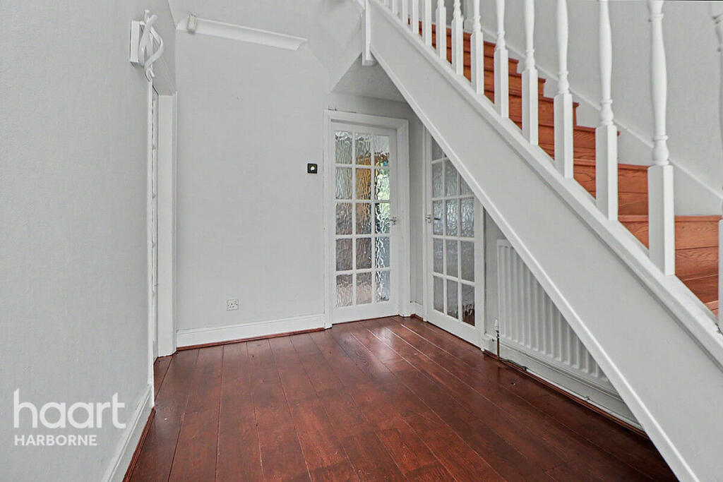 House in Solihull, Ulverley Green - View 2