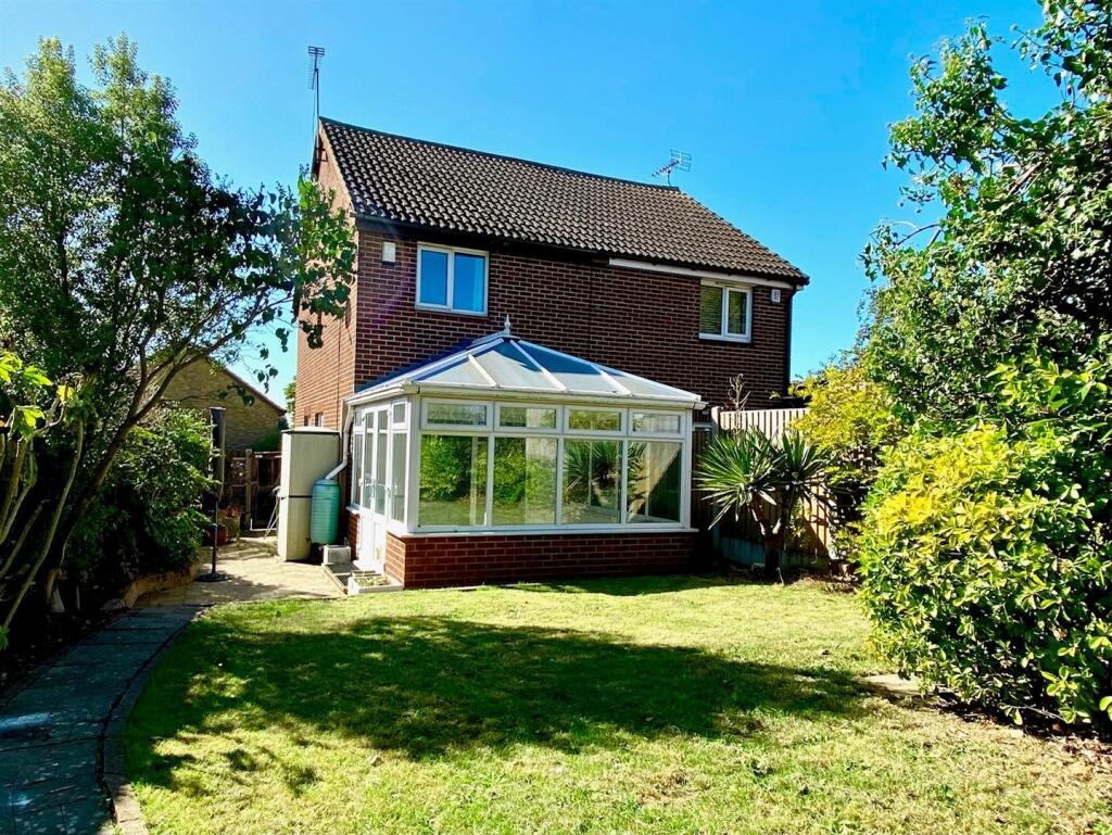 Main image of property: Brompton Close, Billericay