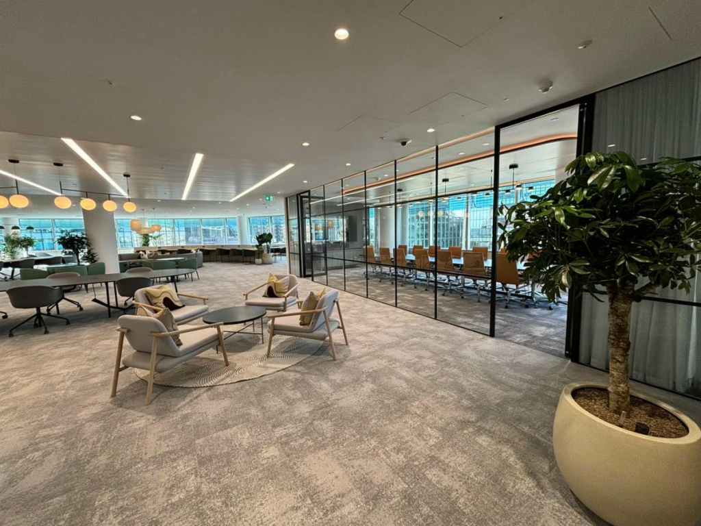 Level 9 show suite - client lounge