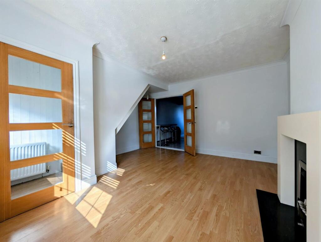 Main image of property: Heath End Road, Stockingford