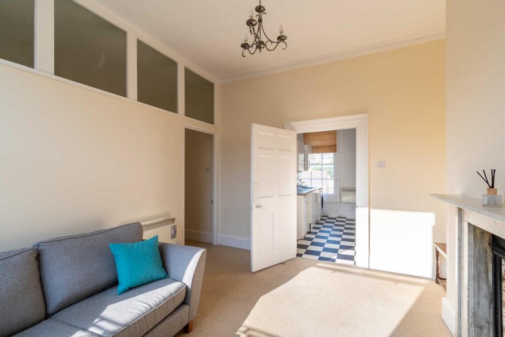 Apartment in Bath - View 2