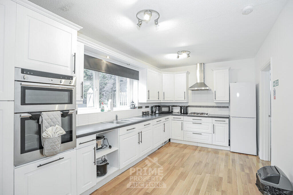 House in Edinburgh - View 5