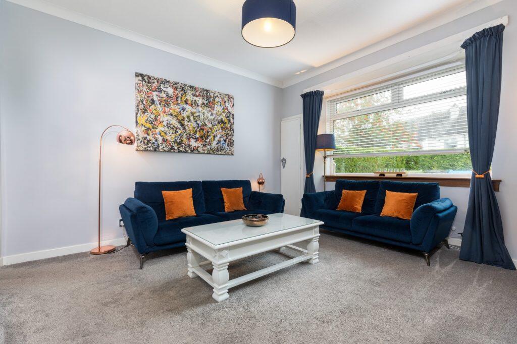 House in Glasgow - More