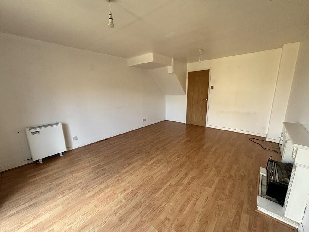 House in Ashfield, Hucknall - View 5