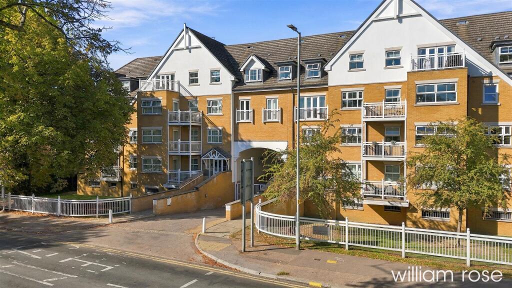 Main image of property: High Road, Buckhurst Hill