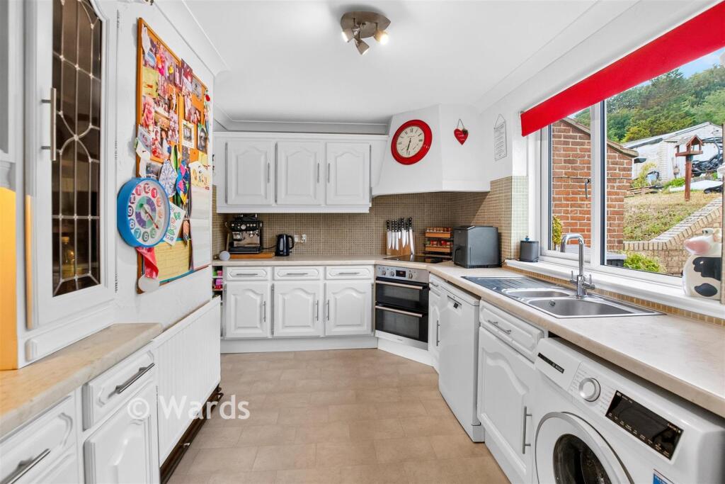 House in Canterbury - View 3