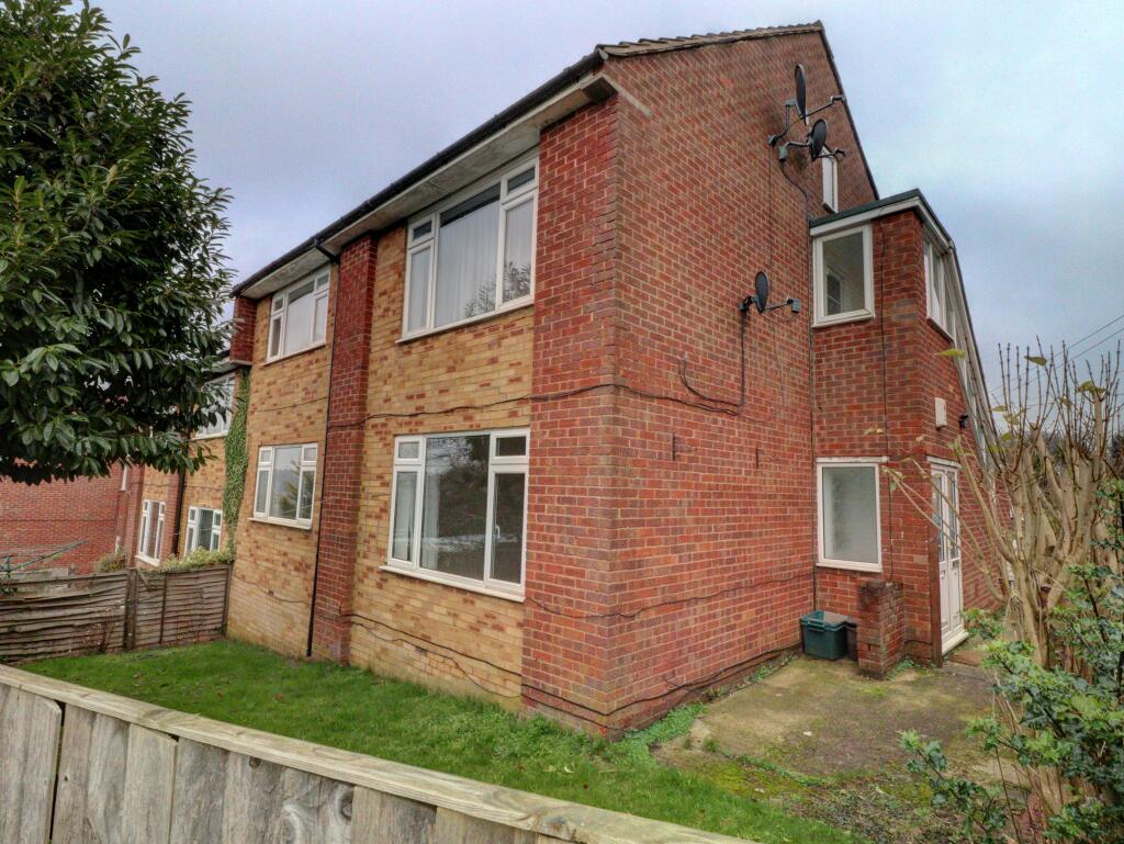 Main image of property: Carver Hill Road, High Wycombe, Buckinghamshire, HP11