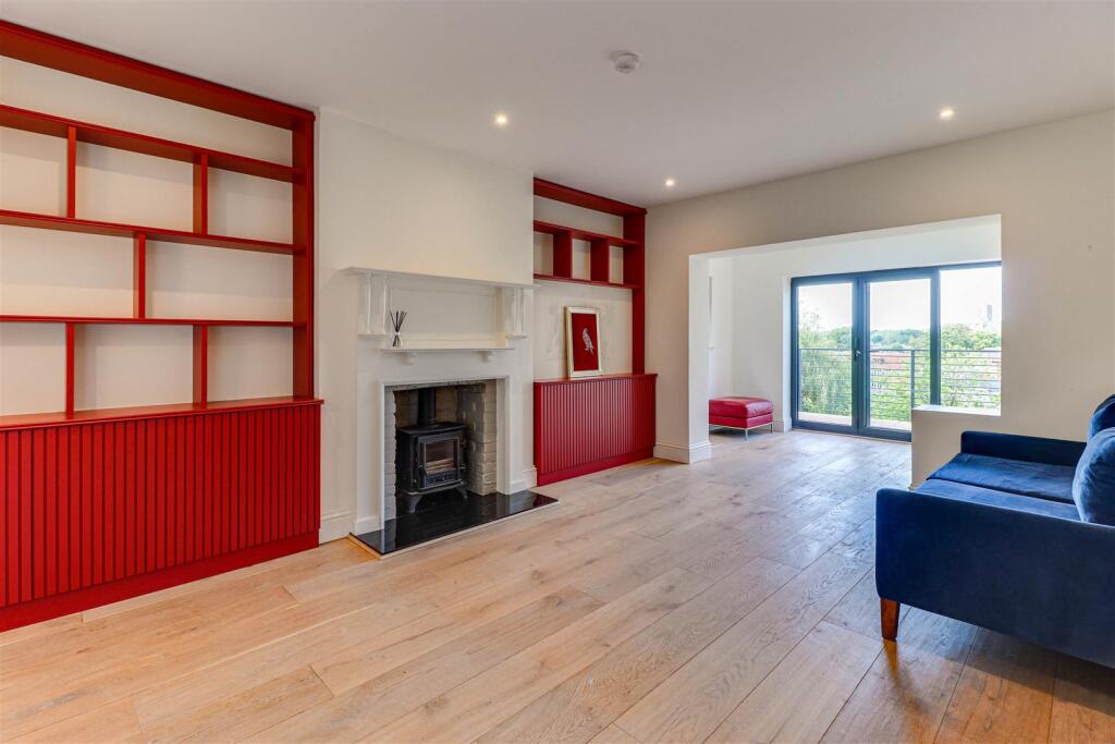 House in Guildford - View 4