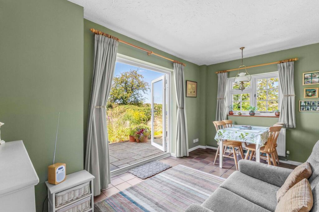 House in Princes Risborough, Monks Risborough - View 4