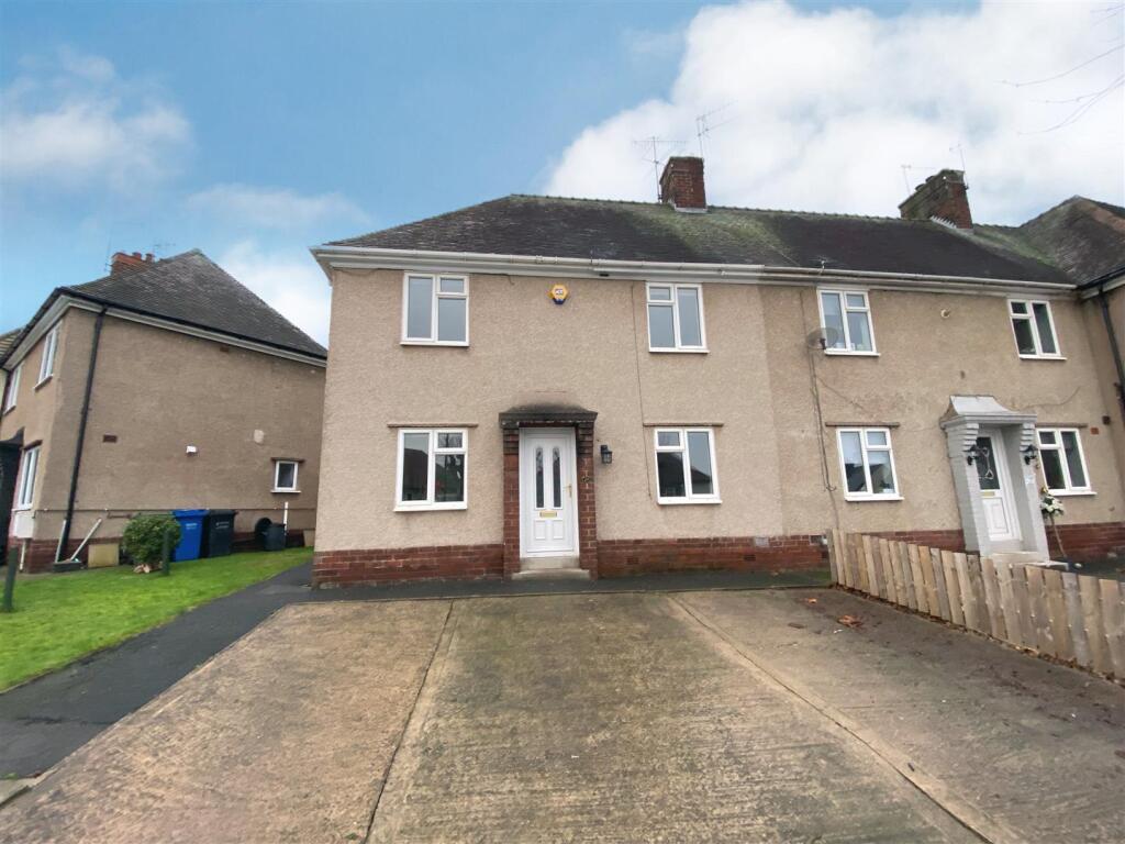 Main image of property: Park Road, Chesterfield, Derbyshire