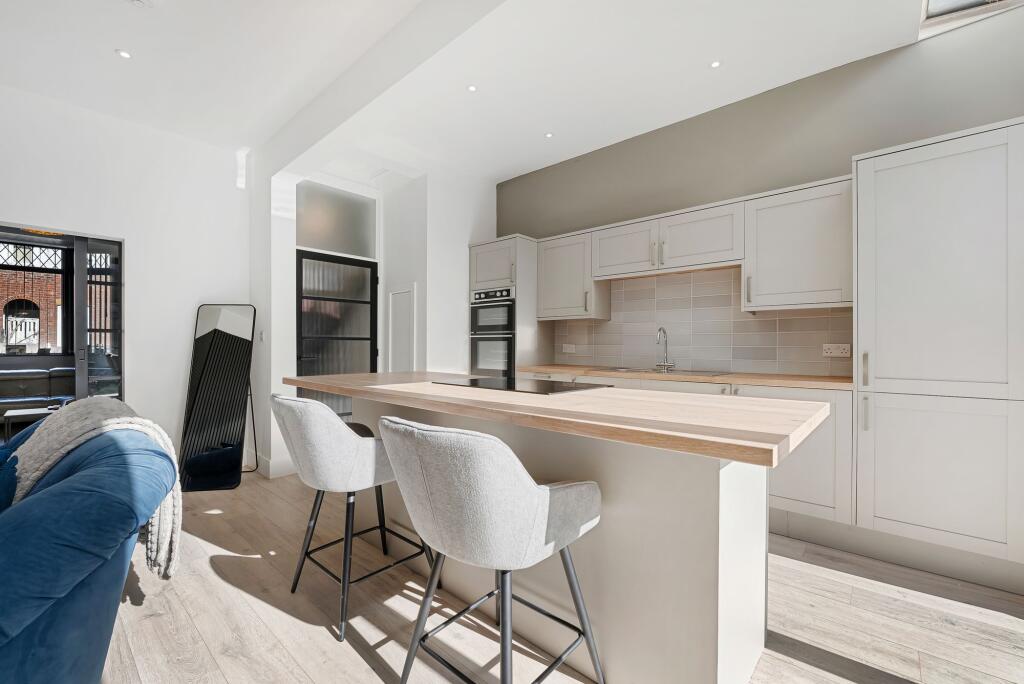 House in Warrington - View 3