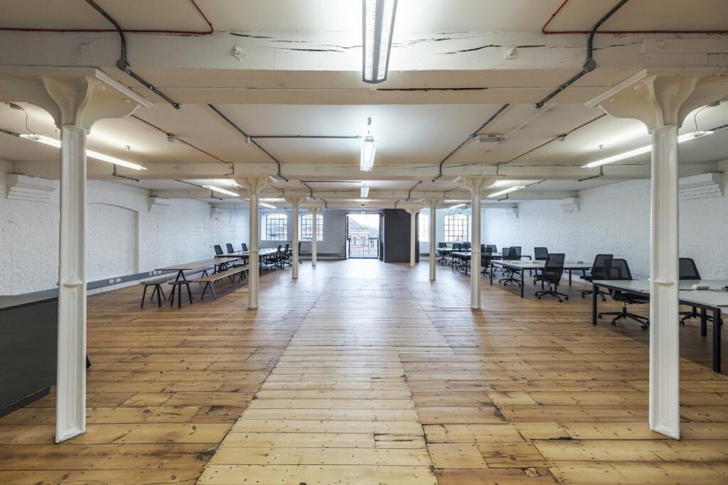 70-Wapping-Wall-London-Interior-Photo-21-LargeHi