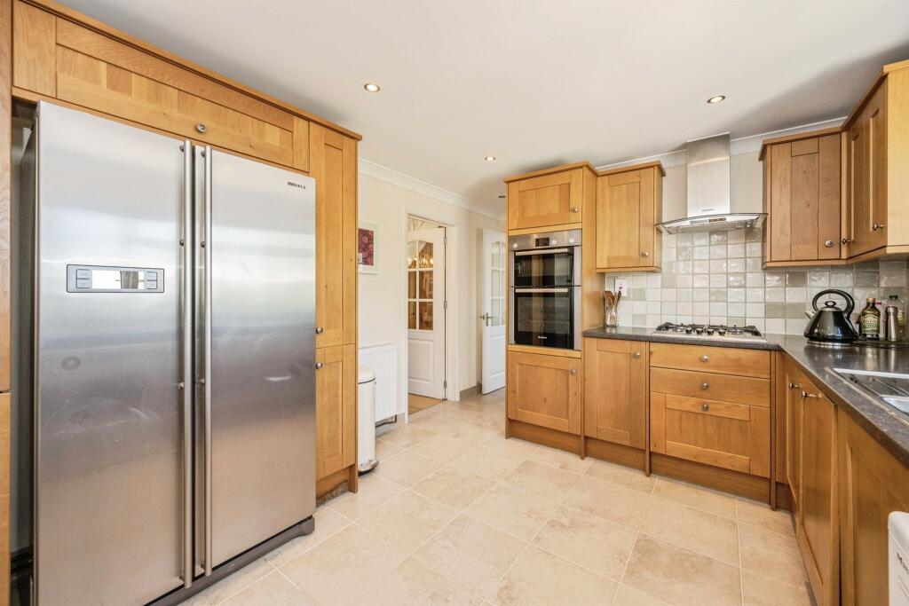 House in Wendover, Buckinghamshire - More