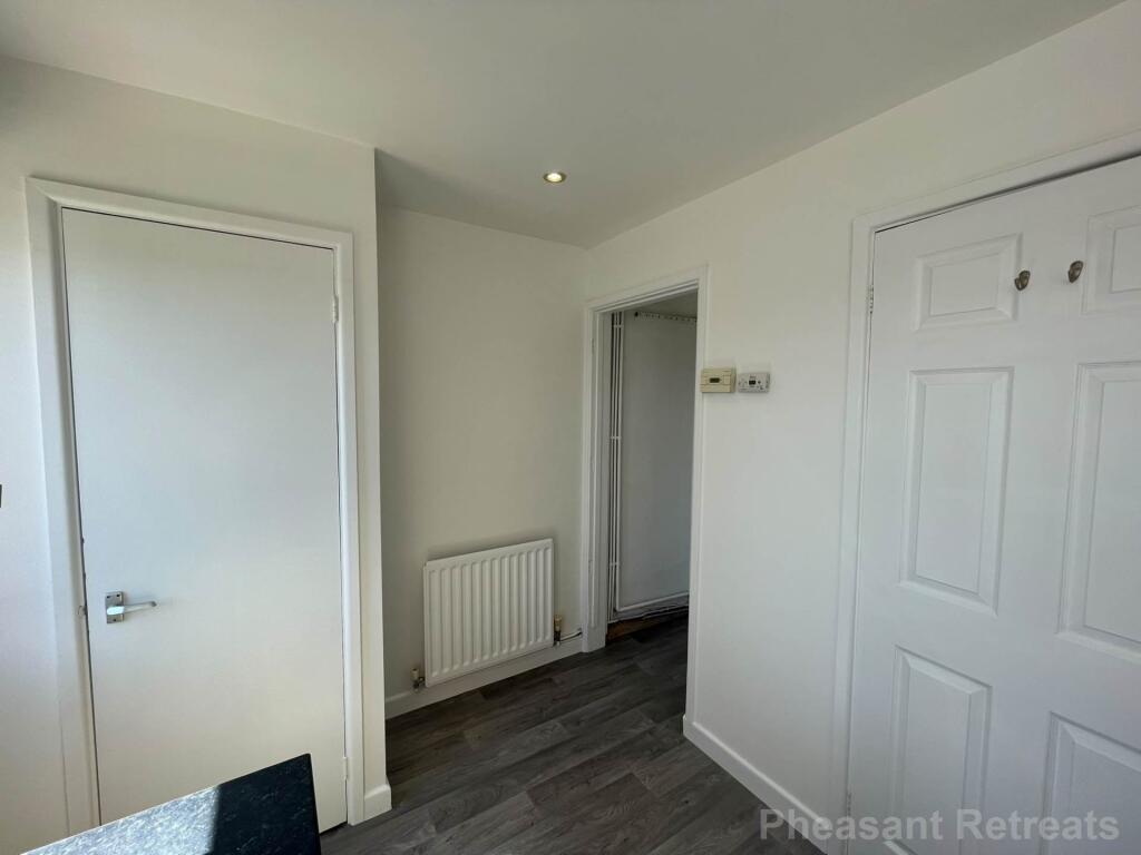 Quarry Road, Witney - View 5